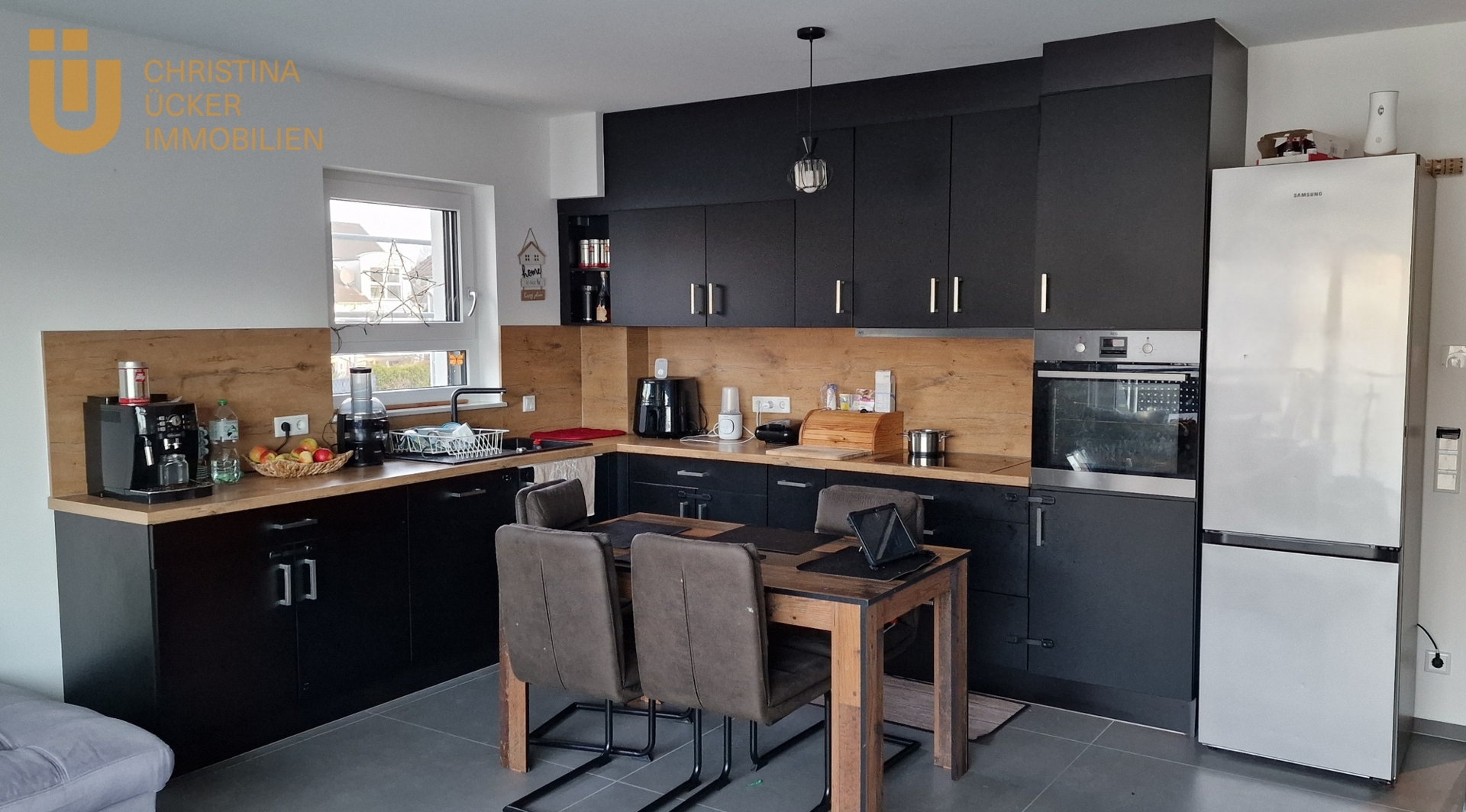 Moderne * neuwertige * 3 Zimmerwohnung mit Balkon und Aufzug - Rödermark Ober-Roden