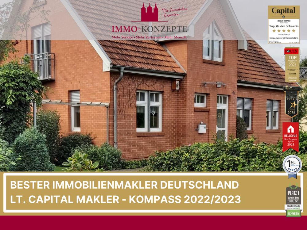 Exklusives Einfamilienhaus mit separaten 3 Garagen in Schwerin/Wüstmark