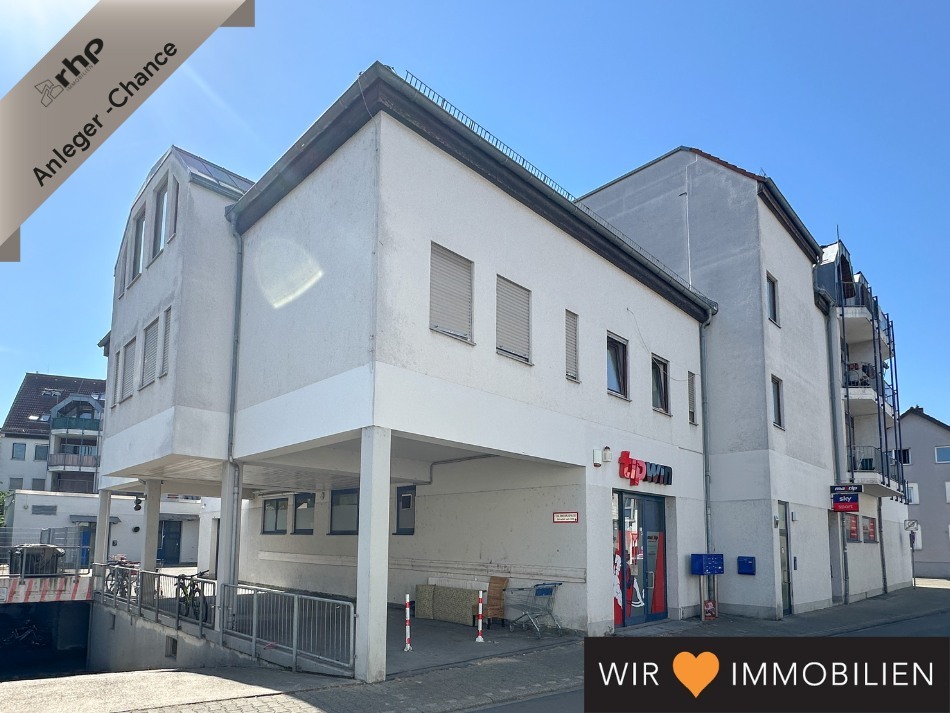 Gelegenheit: Große, teilbare Wohnung in zentraler Lage