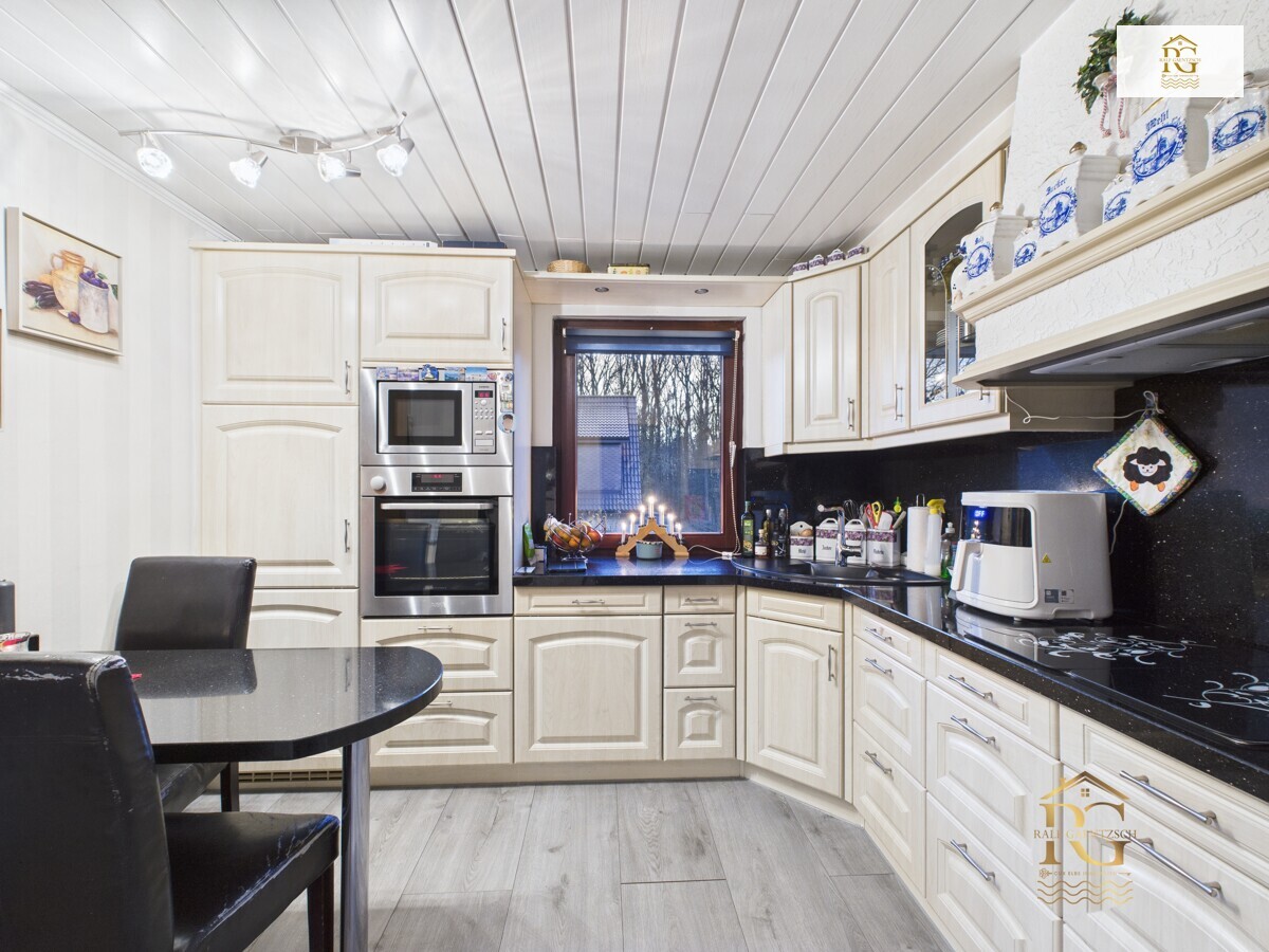 Generationenhaus - modernisiert - in toller ruhiger Lage nah an Bremerhaven