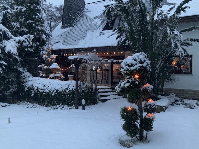 Einzigartiges Wassergrundstück direkt am Wald