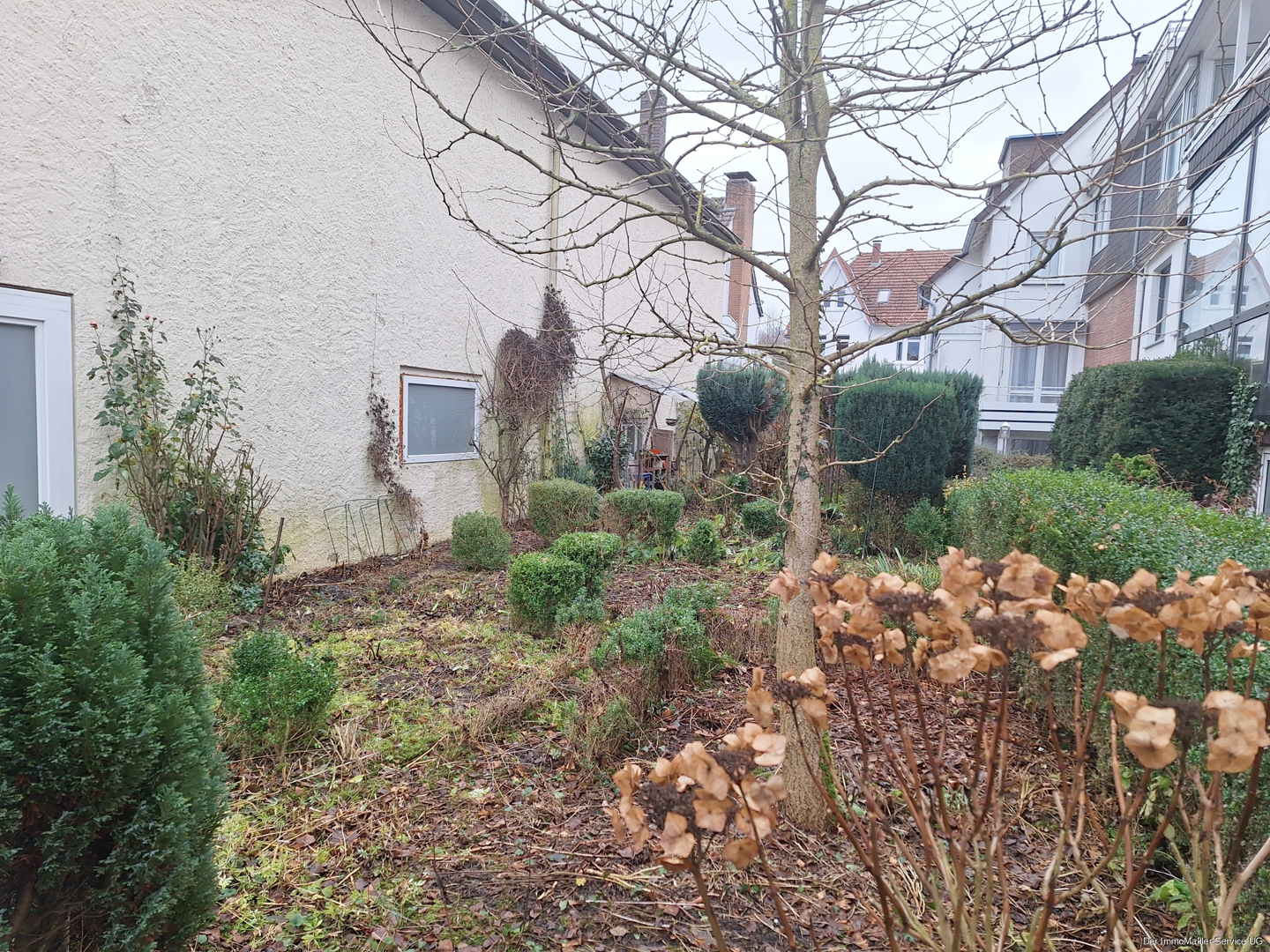 Wohnbaugrundstück mit kulturhistorisch wichtiger Bebauung - Sanierung oder Neubau - je nach Konzept!