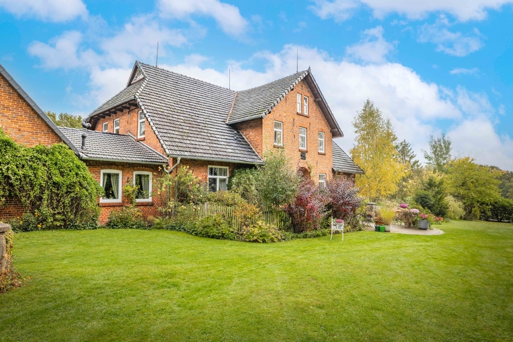 Ein Juwel wie ein Englischer Adelssitz mit Wald- und Weideflächen zwischen Hannover und Bremen