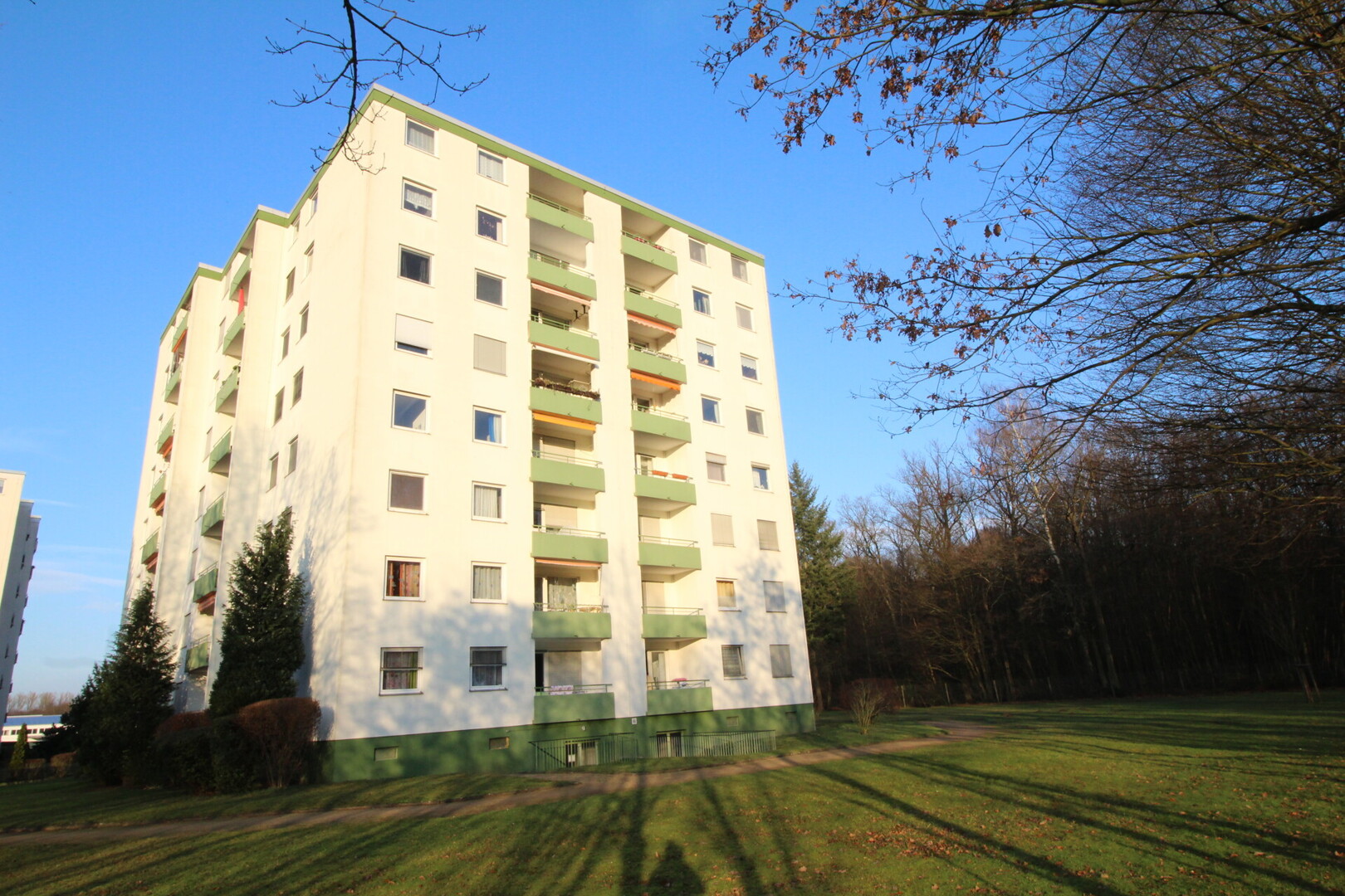 Helle 2-Zimmer-Wohnung mit Loggia zum Wohlfühlen!