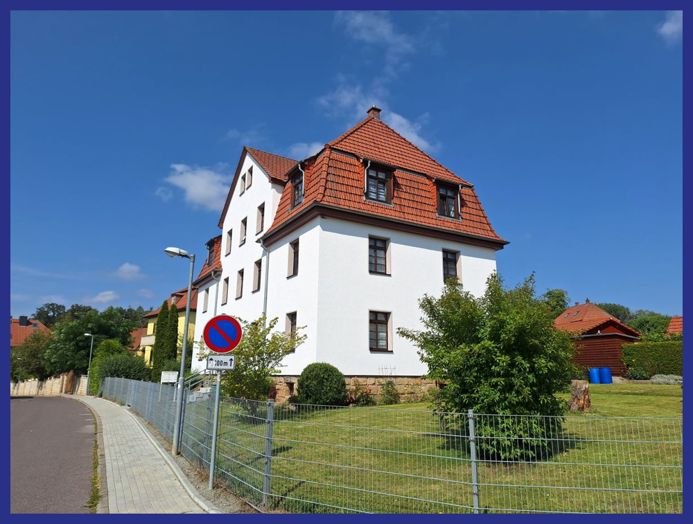 2,5 Zimmer Wohnung Hochparterre in guter Lage