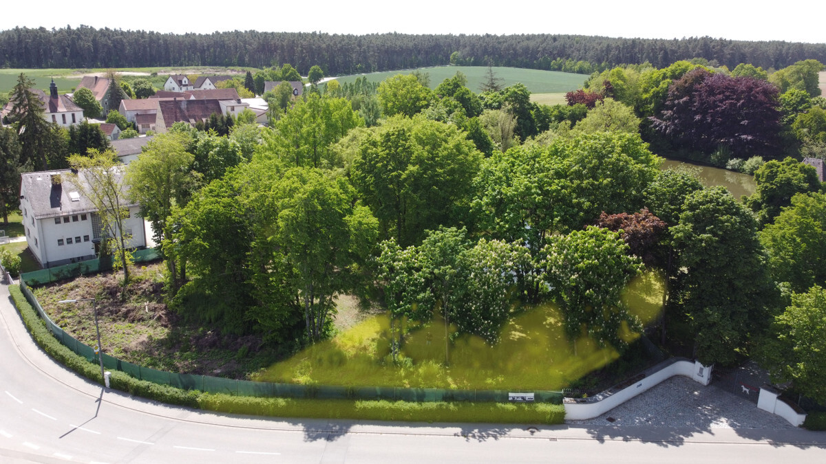 Herrliches Baugrundstück im fränkischen Seenland am See! Ab ca. 425m² für Ihr Traumhaus!