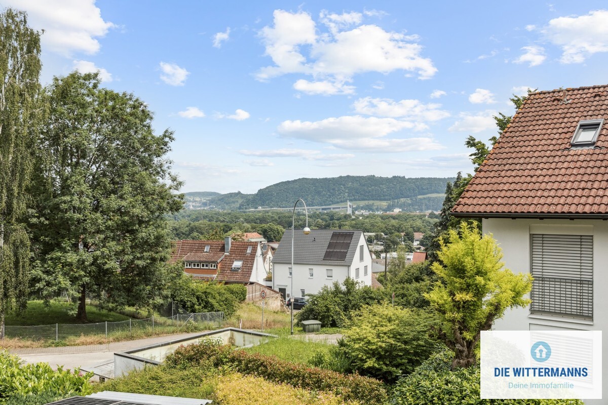 Zwei-Familienhaus in Lörrach OT Tumringen !!!