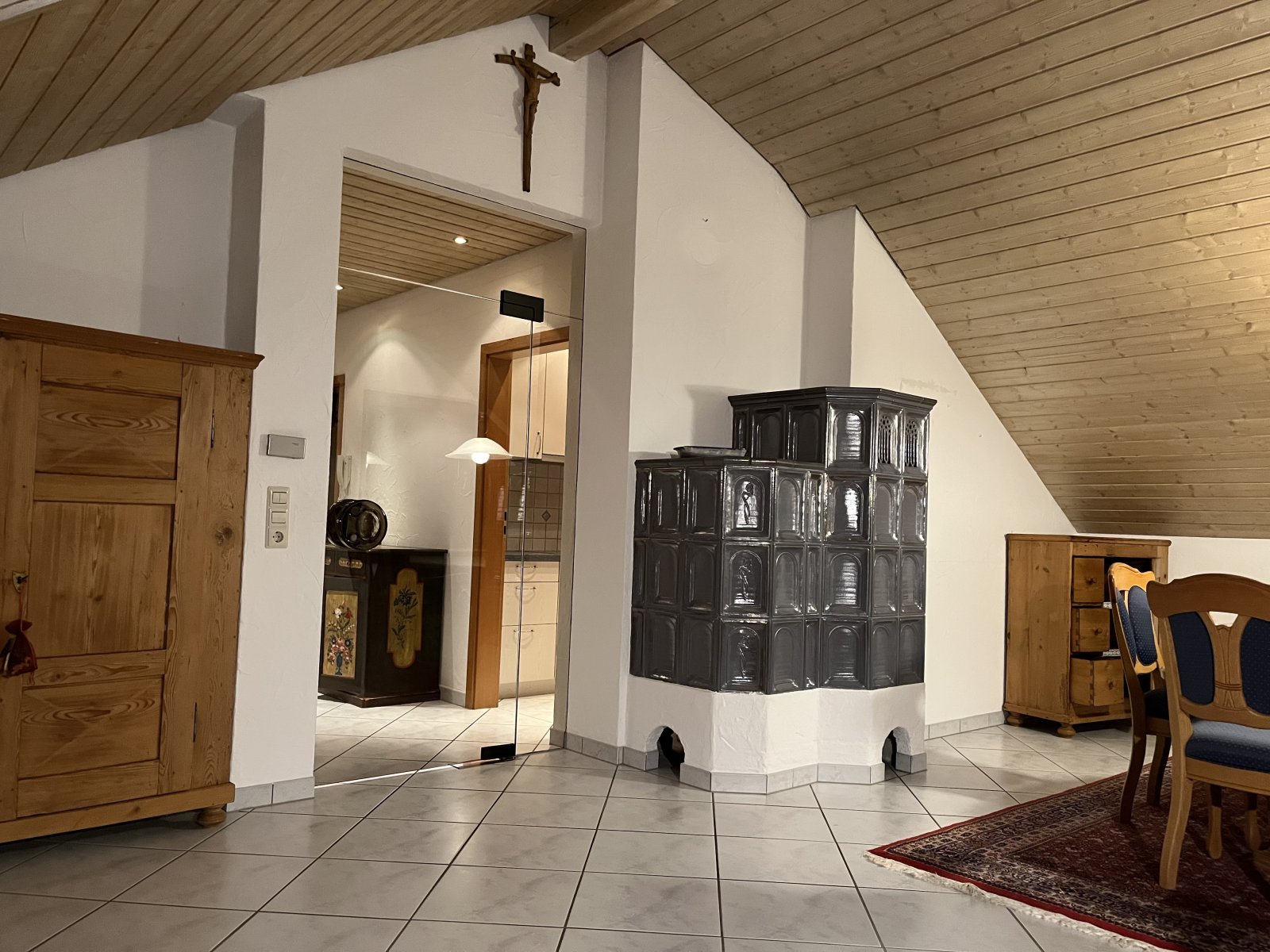 Grafenau: 3,5 ZW im DG in ruhiger Feldrandlage in 3-Fam. Haus