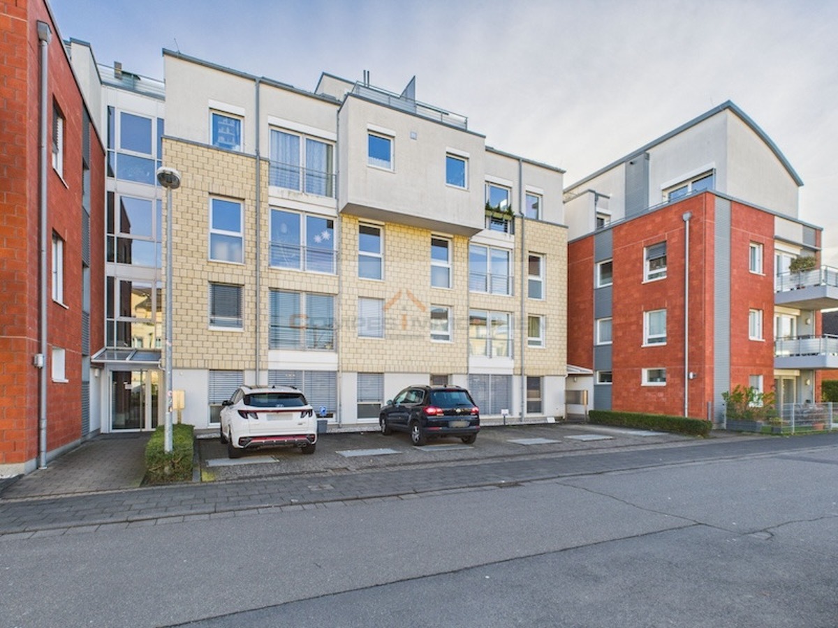 Barrierefreie Erdgeschosswohnung mit 4 Stellpätzen in Sankt Augustin-Hangelar