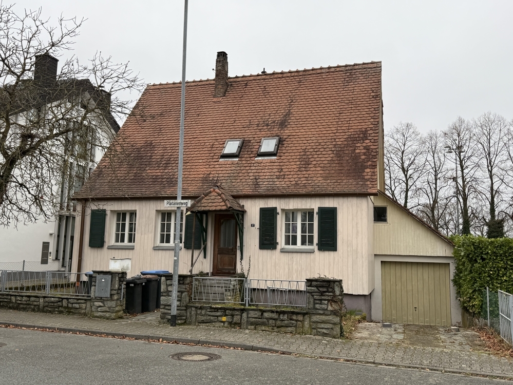 Grundstück mit Entwicklungspotenzial – ideale Gelegenheit für Neubauprojekte in Neu-Isenburg