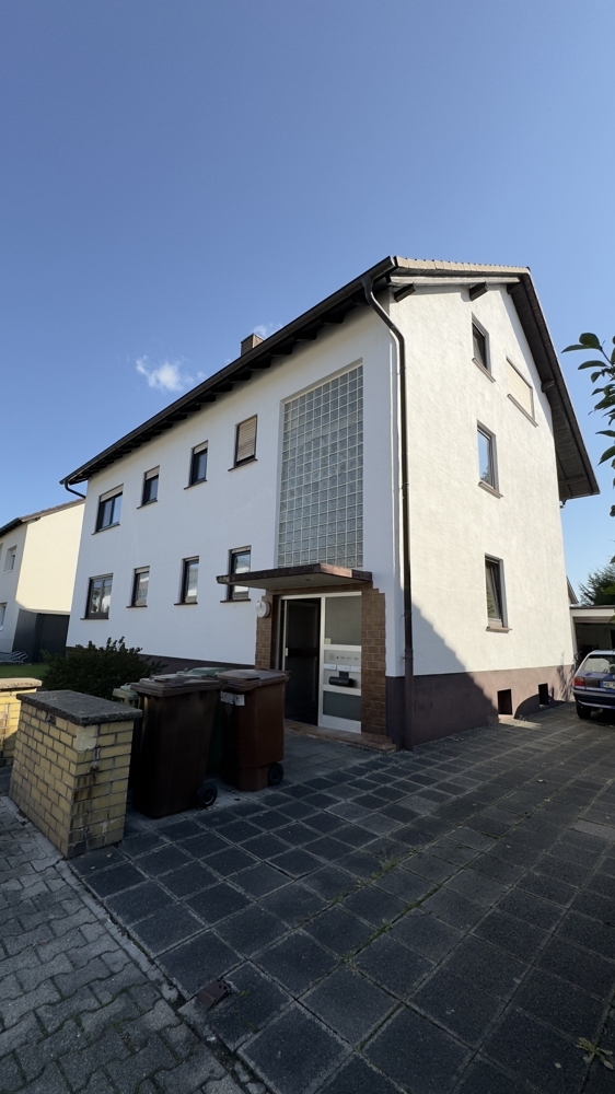 Eigennutzung und Kapitalanlage in Einem! 3 Familienhaus in Plankstadt