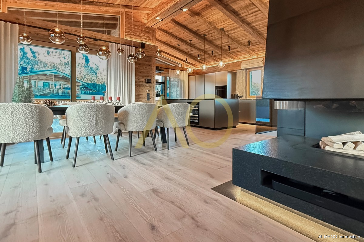 Your Exclusive Chalet in the Heart of Kitzbühel District - Alpine Luxury Experience in St. Johann i. Tirol