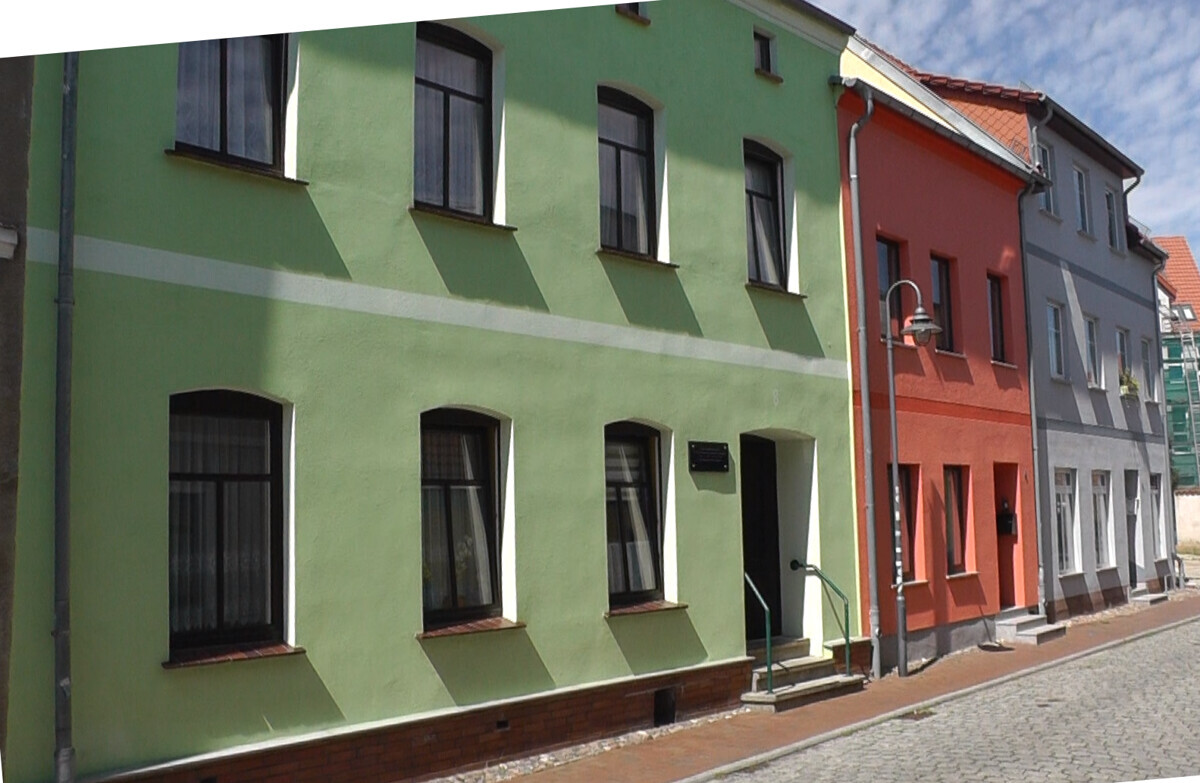 Flexibles Wohnhaus mit 2 Wohnungen und Nebenräumen
in der Altstadt von Schwaan