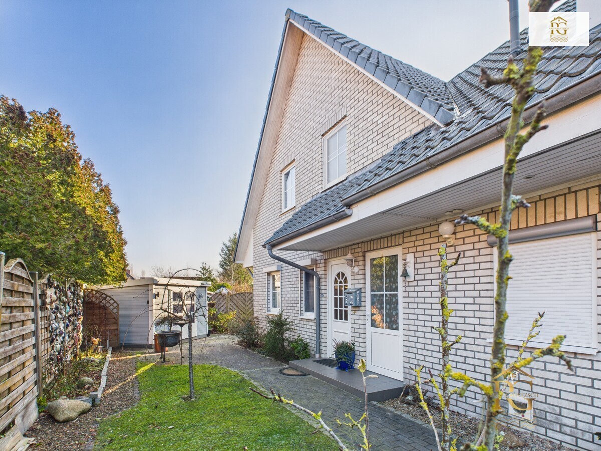 RESERVIERT ! Gepflegte niedrig-Energie Doppelhaushälfte BJ. 2000 in ruhiger Wohnlage von Langen / 360 Grad Rundgang bei Expose Anforderung