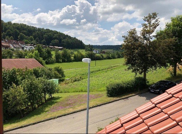 AIDL.-Dachtel: 2-Zi.-DG-Wohnung im DG mit Fernblick