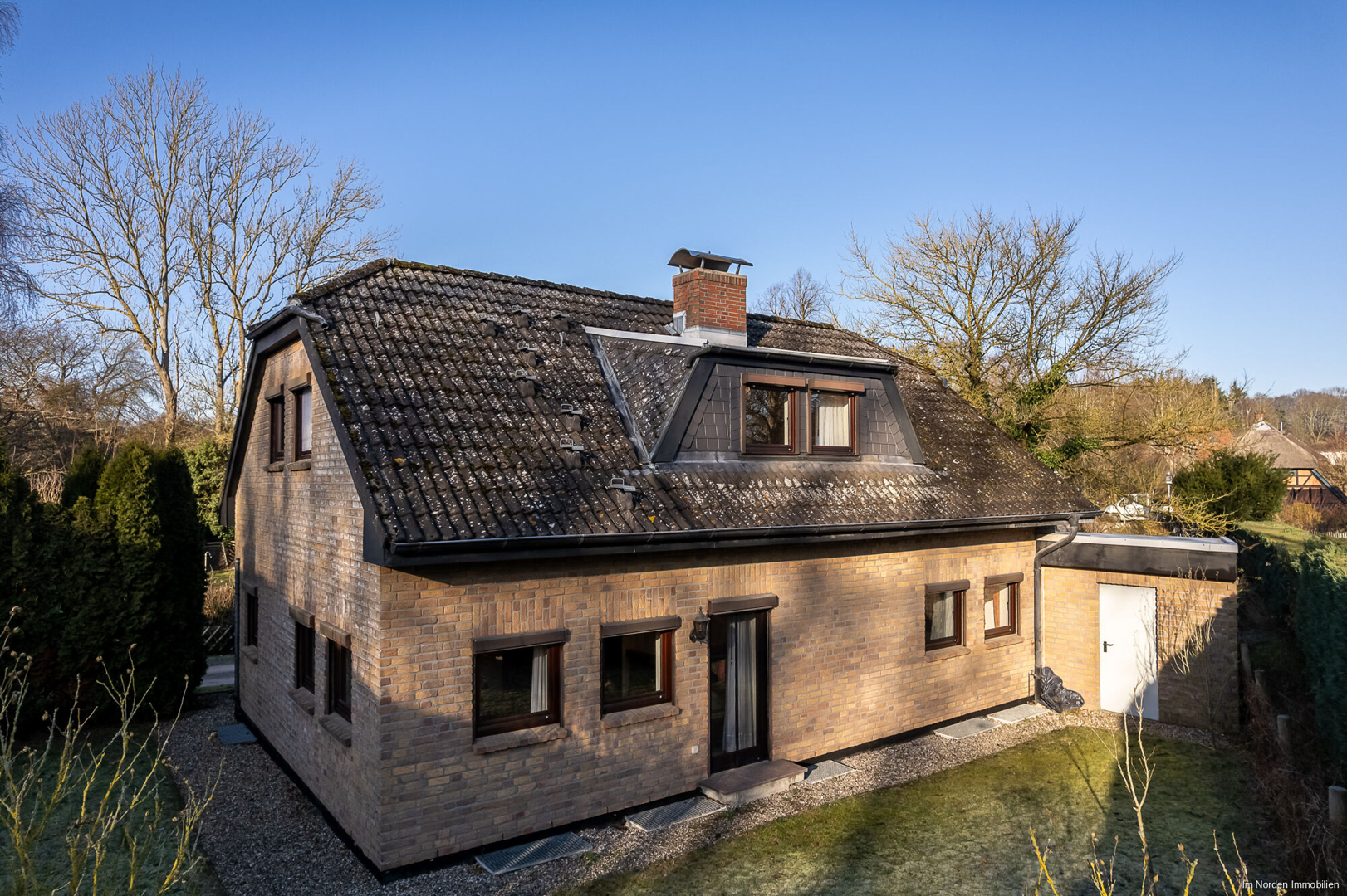 Einfamilienhaus mit Vollkeller in Eutin-Fissau