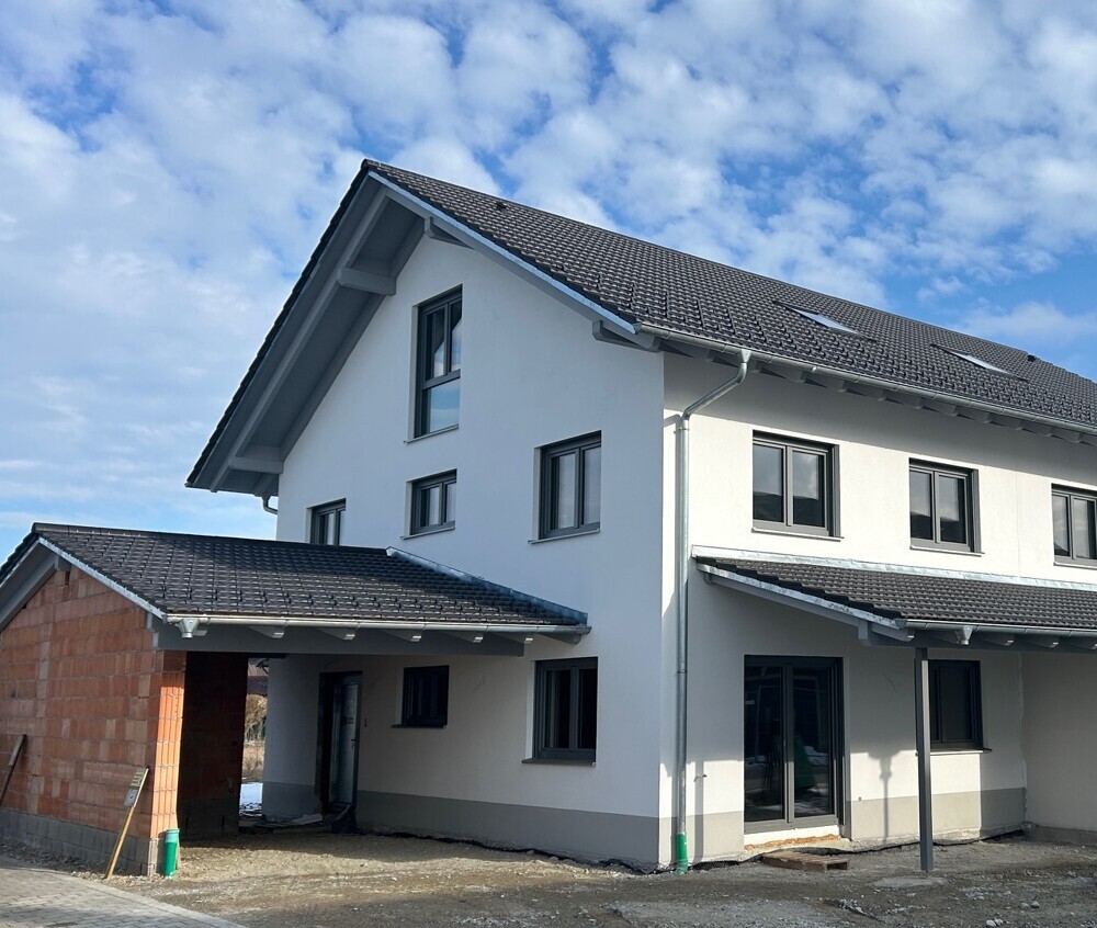 ++ ERSTBEZUG Neubau-DHH