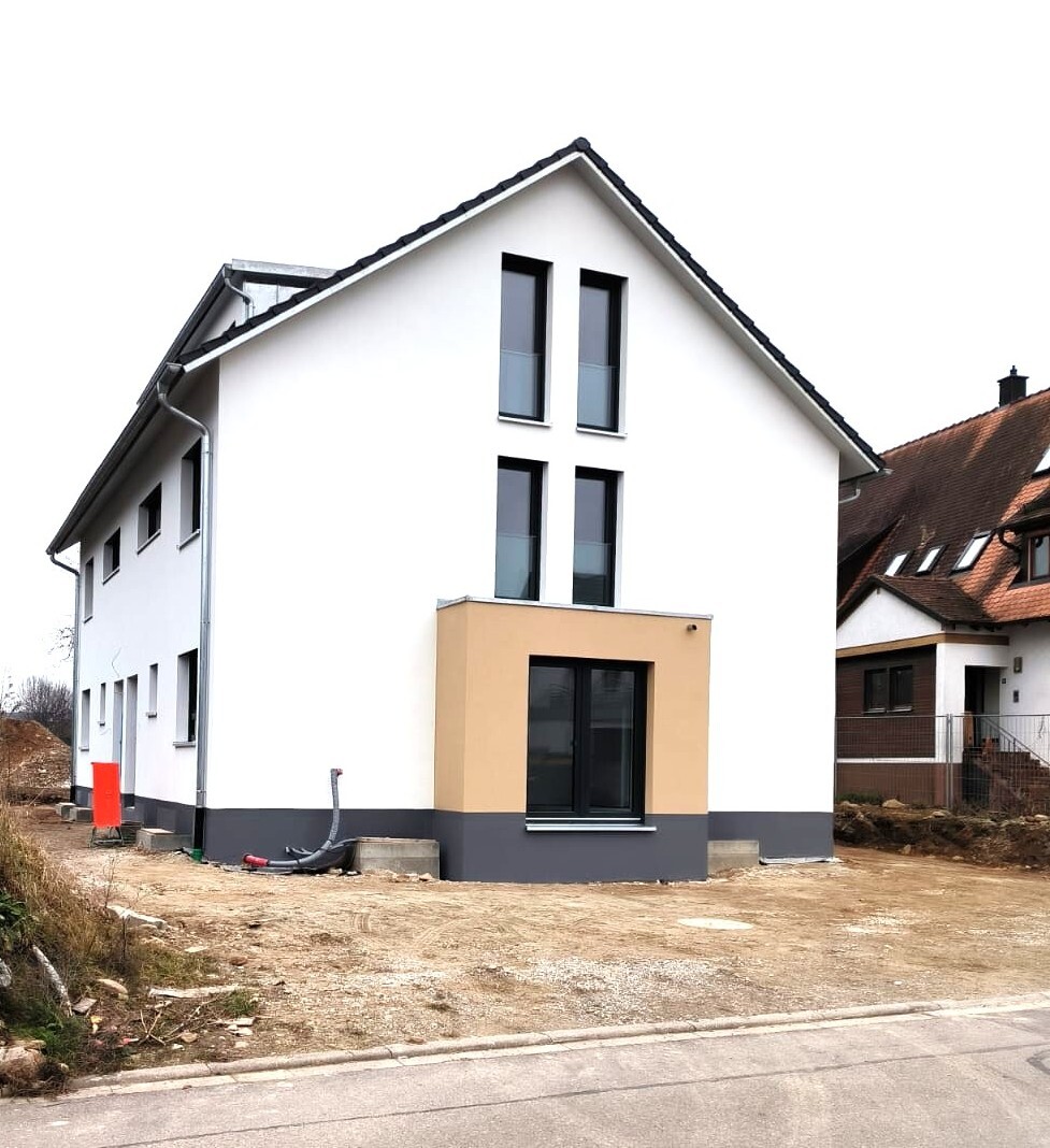 Neubau Doppelhaus - Erstbezug zur Vermietung in Bad Krozingen