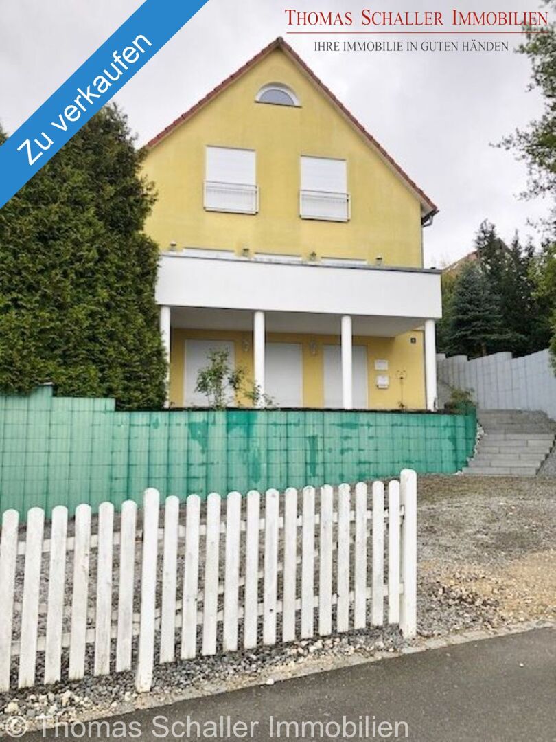 Schönes freistehendes EFH mit großen Garten und Einliegerwohnung oder Büro