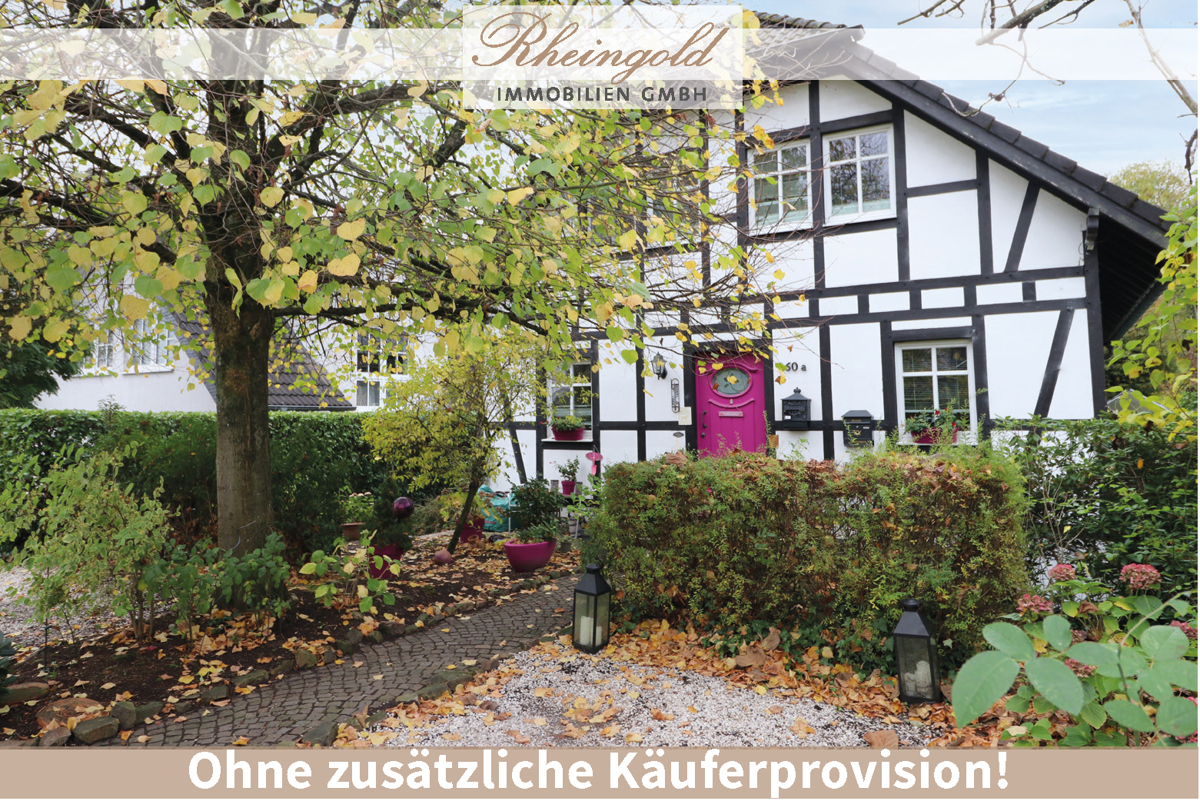 Fachwerk neu gedacht: Licht, Weite & Natur in perfekter Harmonie. Einliegerwohnung, 3 Stellplätze...