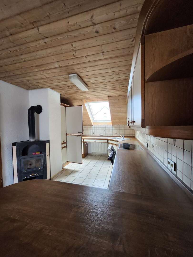 4-Zimmer-Dachgeschosswohnung mit großer Wohnküche