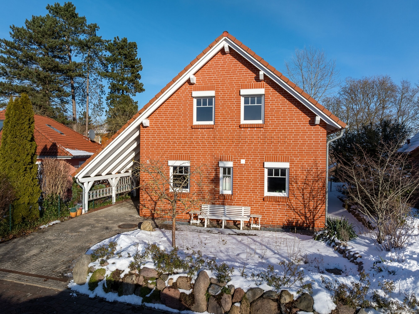 Einfamilienhaus mit Vollkeller in Seenähe von Plön-Stadtheide