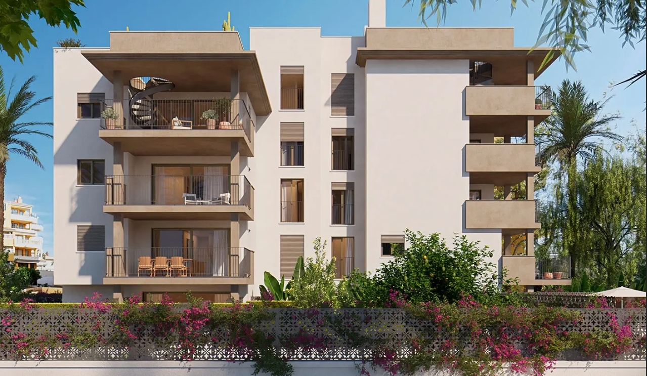 Cala Millor: Erdgeschoßwohnung mit Garten, Terrasse und Gemeinschaftspool. Obj. 8832