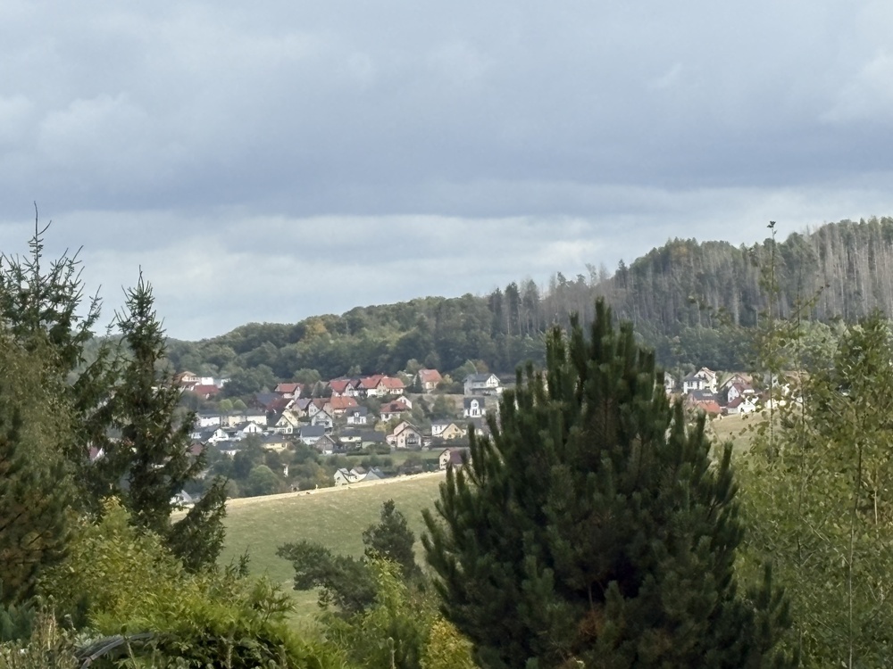 Einfach. Still. Frei. – Rückzugsort im Grünen für Menschen, die bewusst anders leben!!