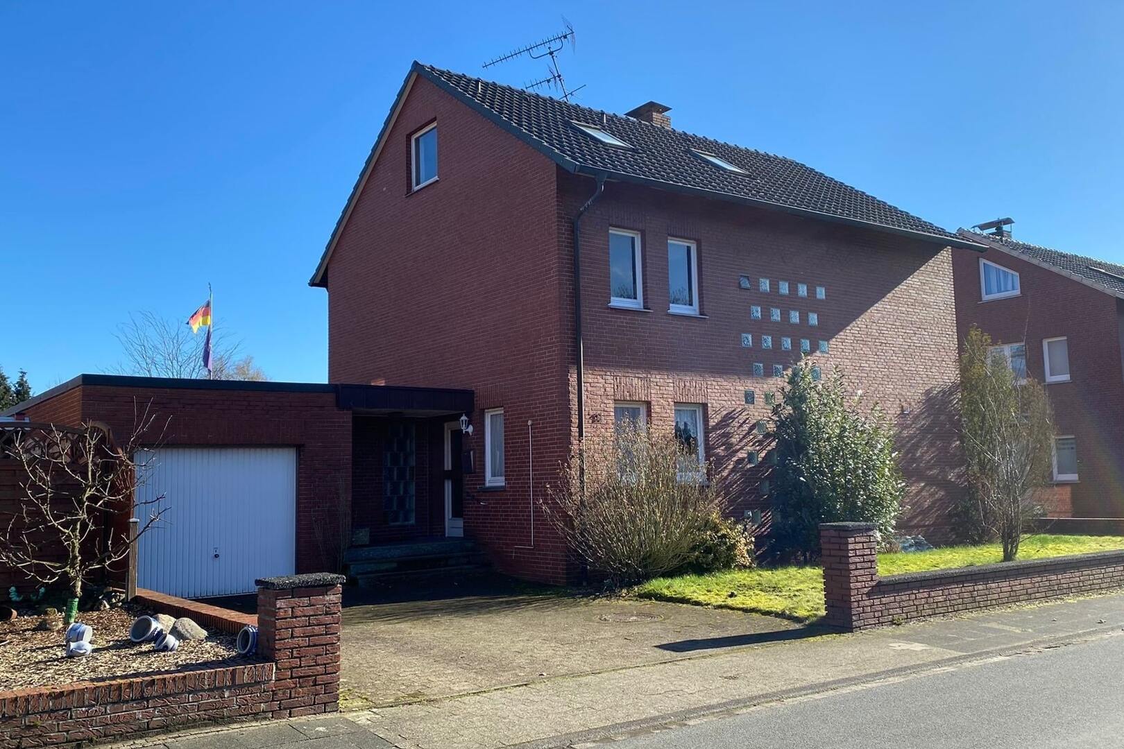 Familienfreundliches Haus in ruhiger Lage
(Peckeloh)