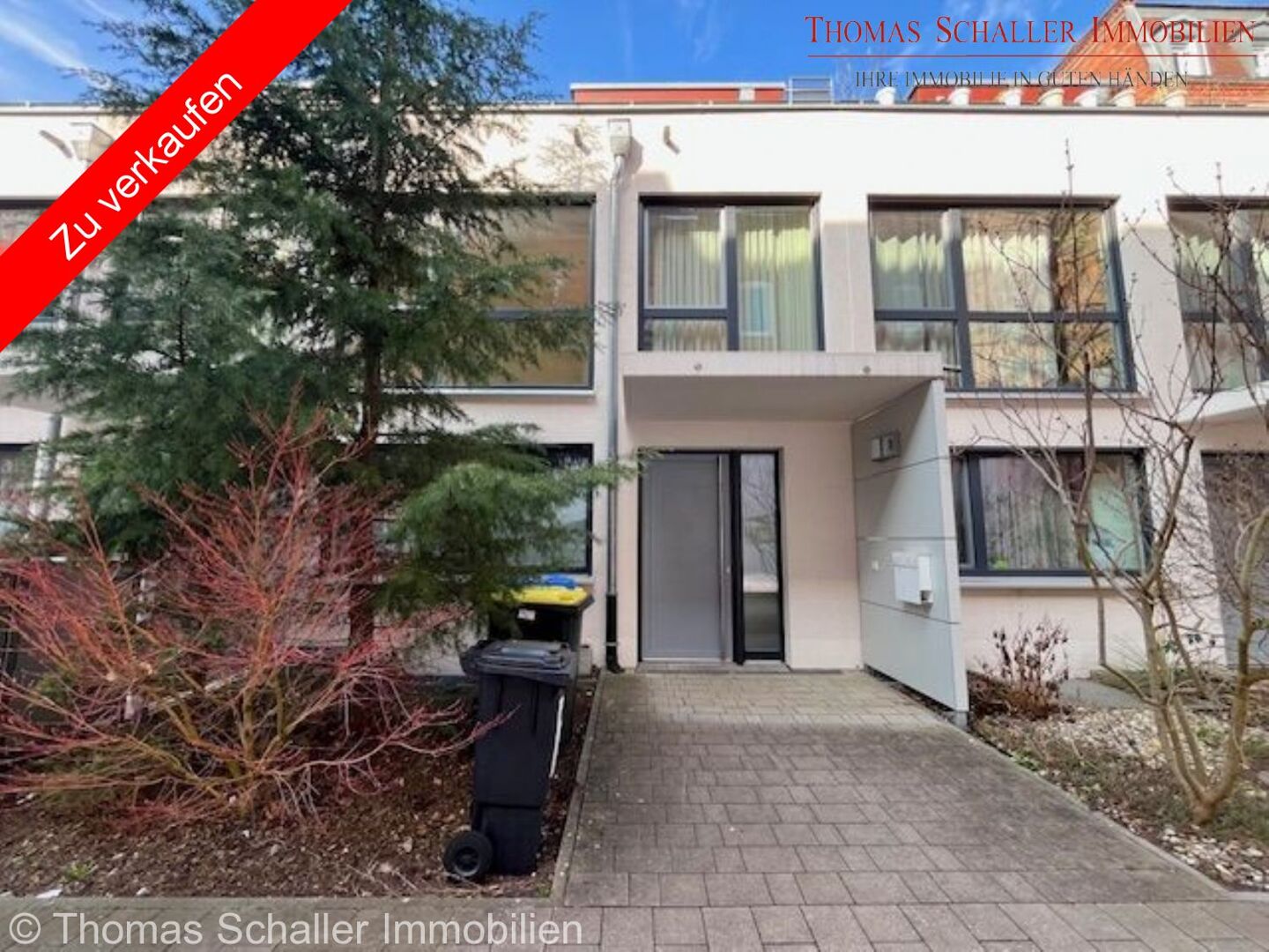 Einzigartiges Stadthaus im ruhigen Innenhof – Reihenmittelhaus mit Garten & exklusiver Dachterrasse