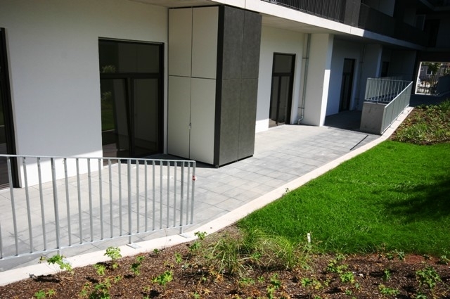 Große Loftwohnung mit großer Terrasse Frankfurt Europaviertel