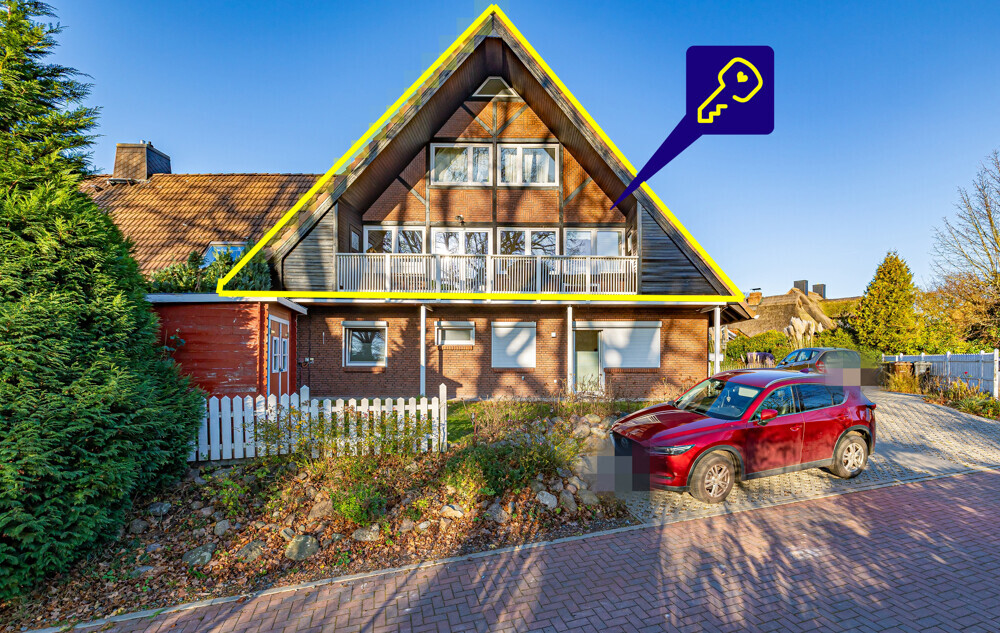 Großzügige Maisonette-Wohnung mit Loggia und Garten in Laboe
