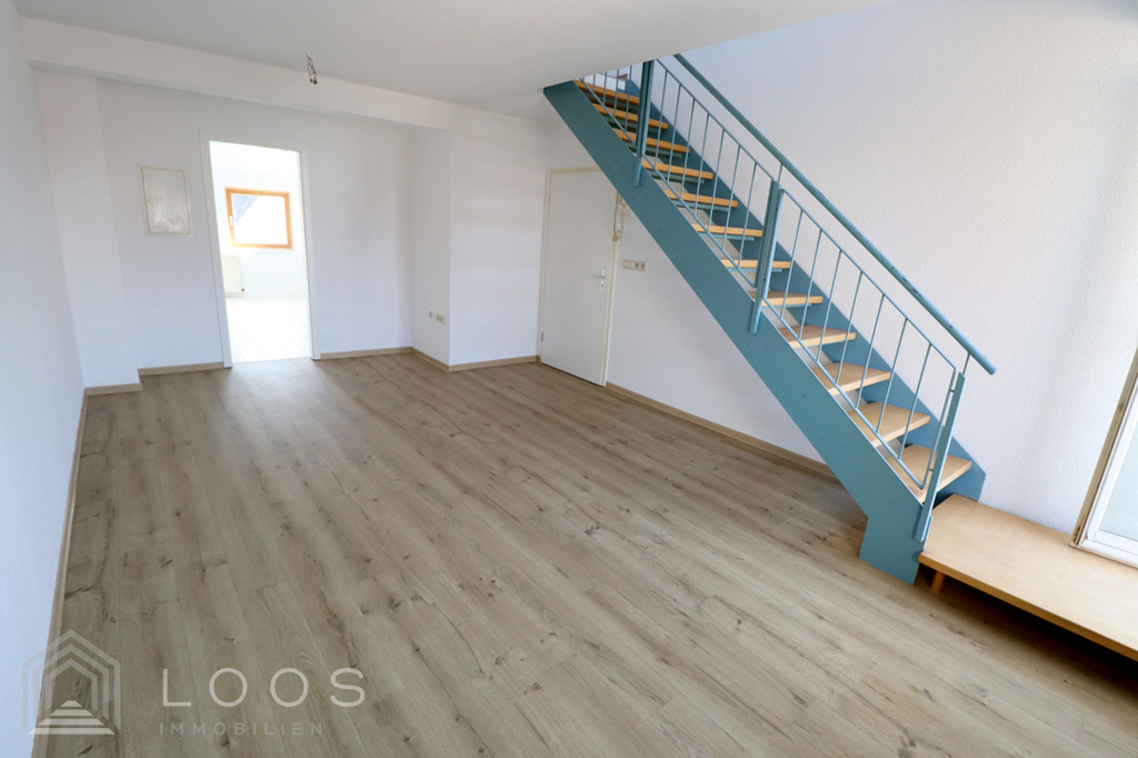 2-Zimmer-Maisonette-Wohnung mit Balkon am Markt