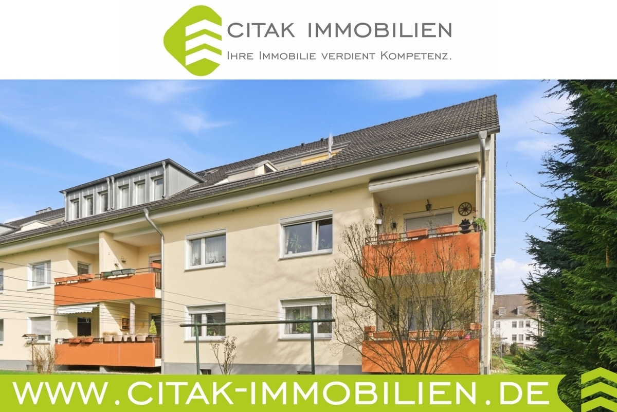 2 Zimmer Wohnung mit Dachterrasse und Stellplatz in Köln-Wahnheide