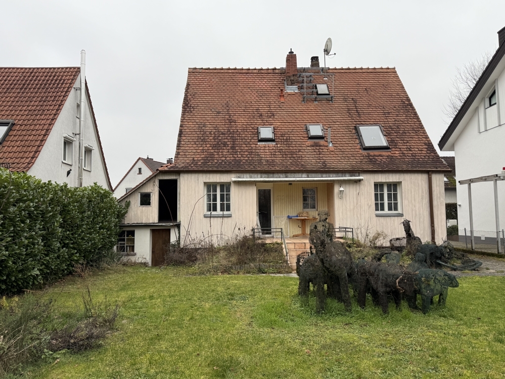 Grundstück mit Entwicklungspotenzial – ideale Gelegenheit für Neubauprojekte in Neu-Isenburg