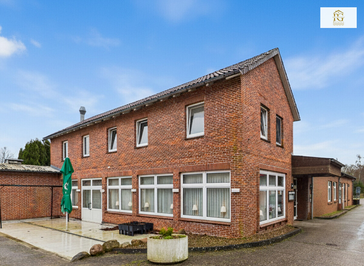 Beliebtes attraktives Restaurant im Stadtkern von Hemmoor mit Kegelbahn, großen Saal mit ca. 300 Sitzplätzen,Bühne, Gäste Zimmer, Außenterrasse