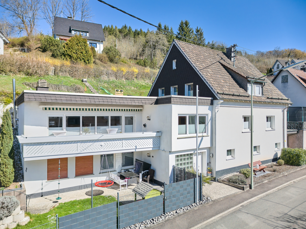 Ein Haus 
viele Möglichkeiten 
Ideales 
Familien-Zuhause