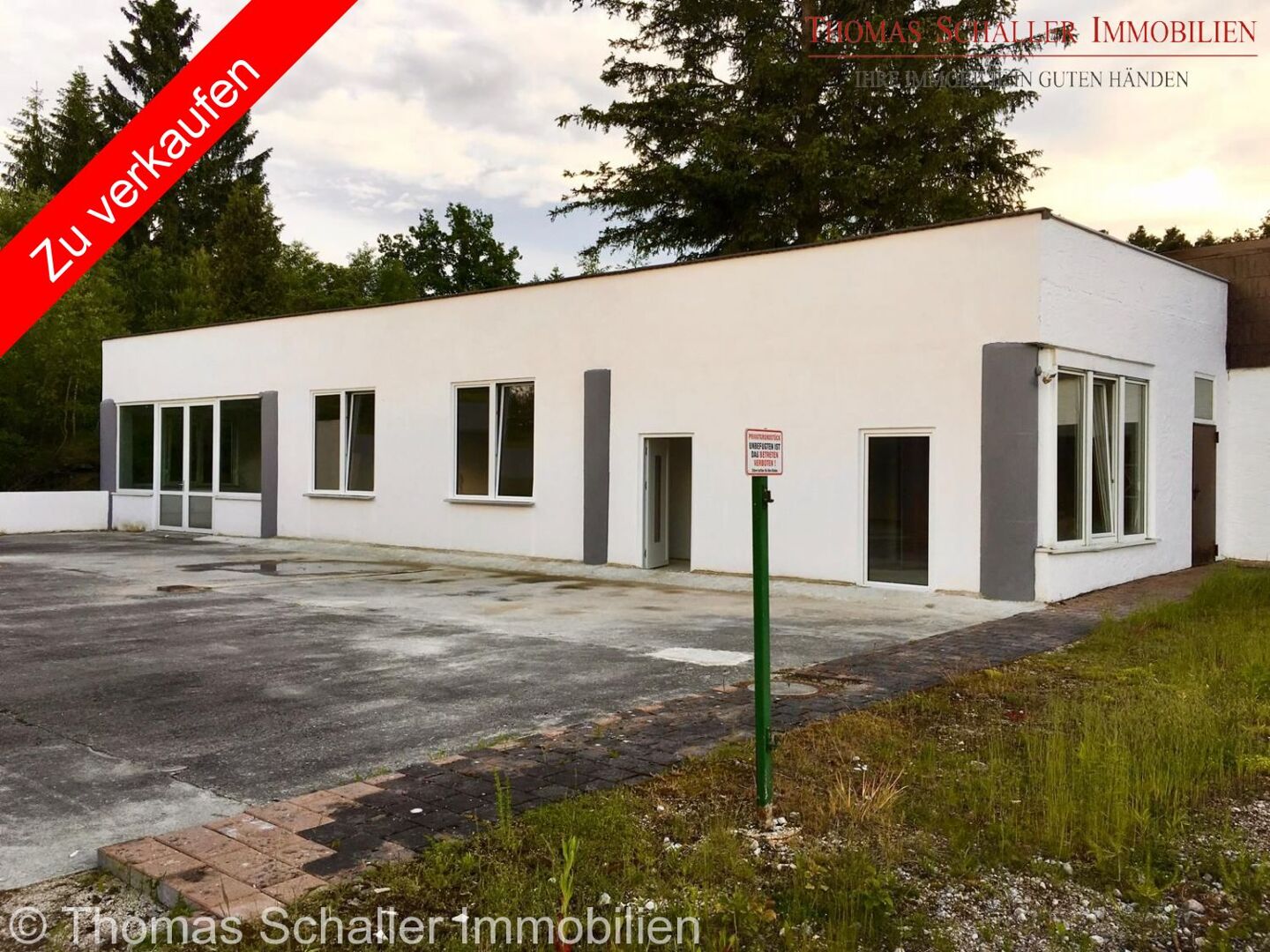 Ehemalige Lagerhalle mit gen. Umbau zu 2 DHH oder Loft in ruhiger Lage