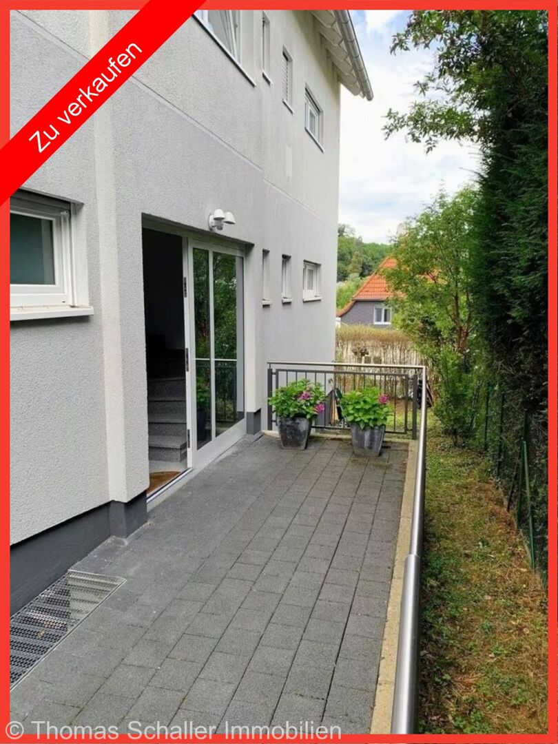 Charmante und helle Souterrainwohnung mit eigener Terrasse in Nieder-Ramstadt!