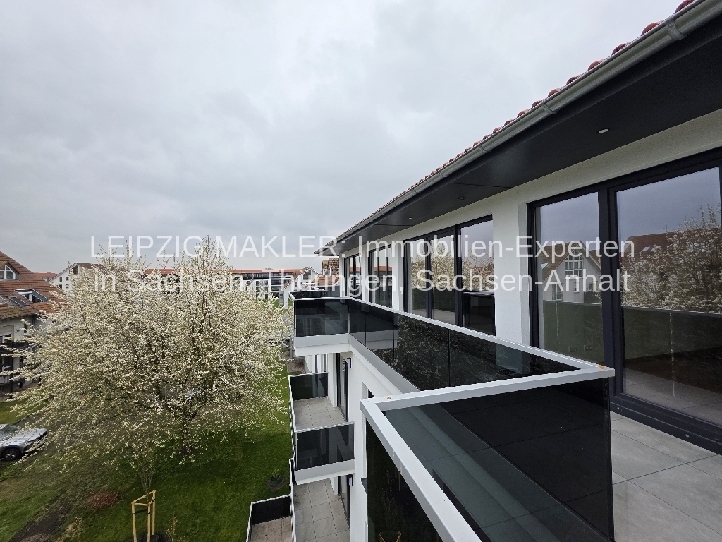 BESICHTIGUNGEN am 24.04. ab 11 Uhr - Exklusive Penthouse-Wohnung mit umlaufender Terrasse