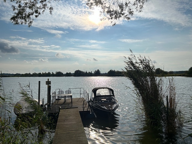 Traumhaftes, bebautes See-Grundstück in Potsdam/ Werder an der Havel - Kaufpreis nach Vereinbarung!