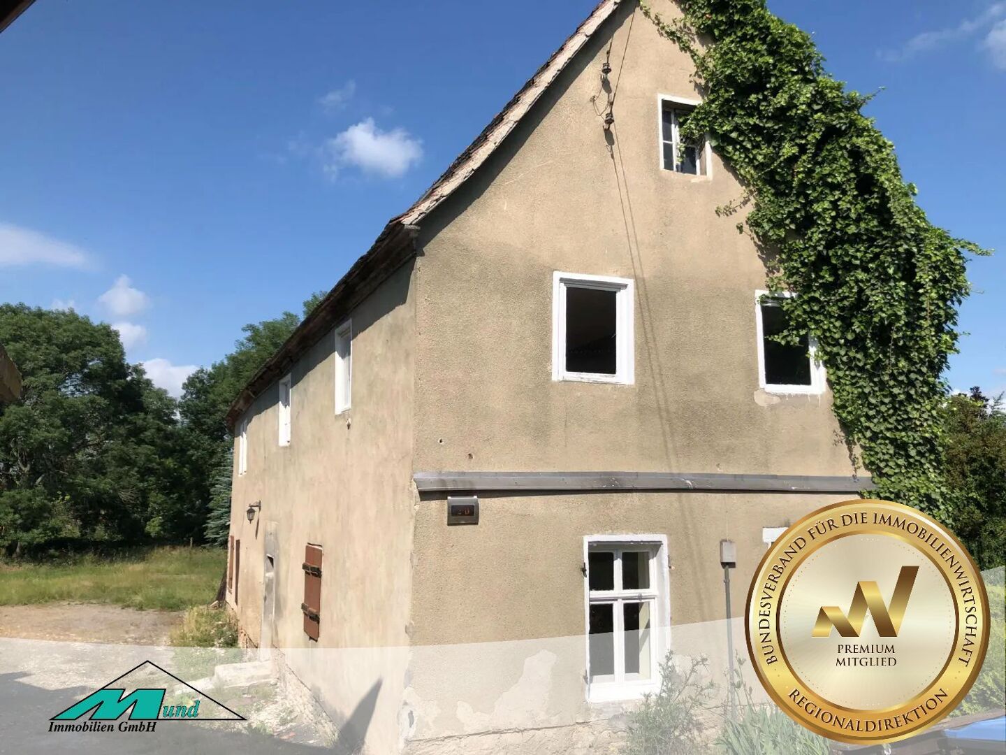 altes Bauernhaus mit ca. 1500 m² Grundstück zu verkaufen