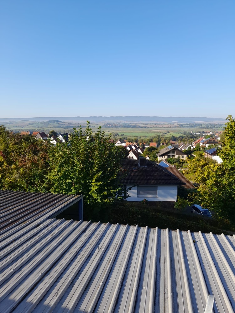 Traumhafter Ausblick - Idyllische Lage - Ihr neues Heim mit großem Garten und Doppelgarage