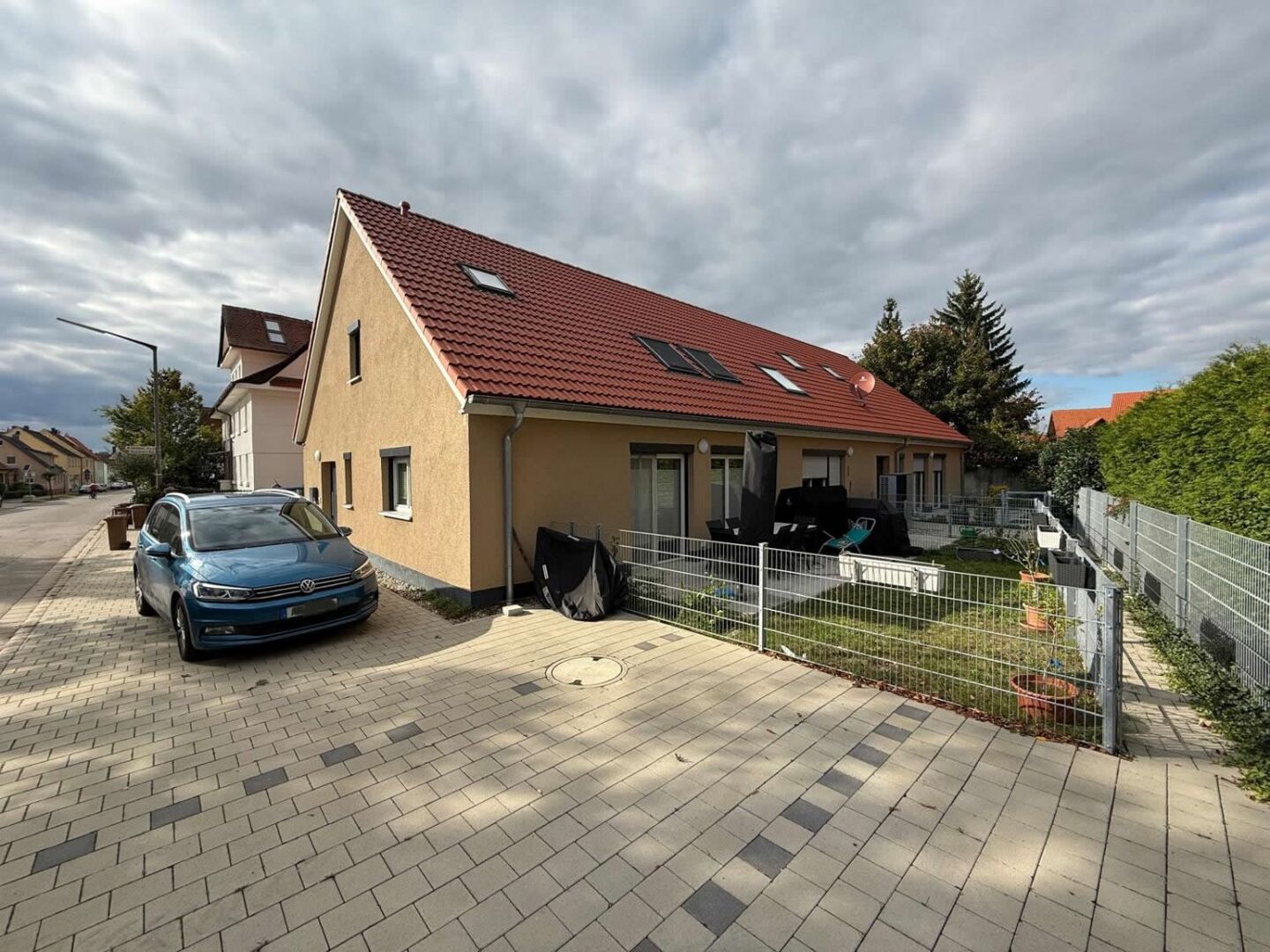 Umgebautes KfW 70 REH mit Garten im Herzen von Muhr a See