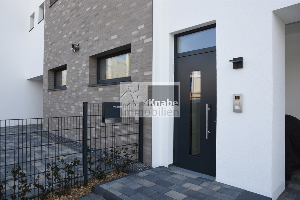 Exklusiver Neubau-Erstbezug – stilvolles Wohnen auf höchstem Niveau!