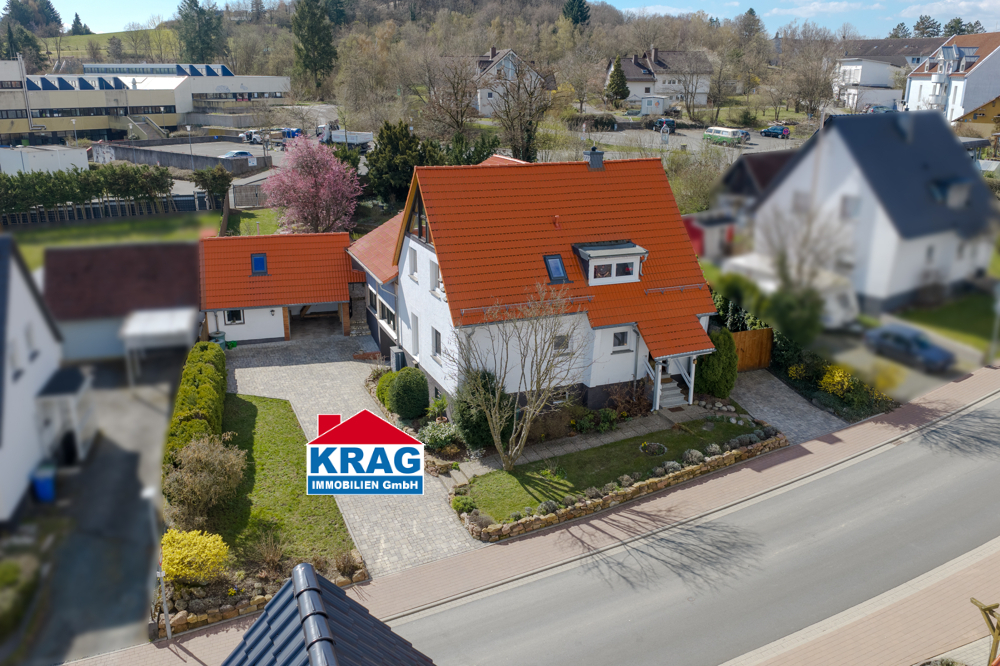 ++ KRAG Immobilien ++ Viel Platz für mehrere Generationen unter einem Dach ++