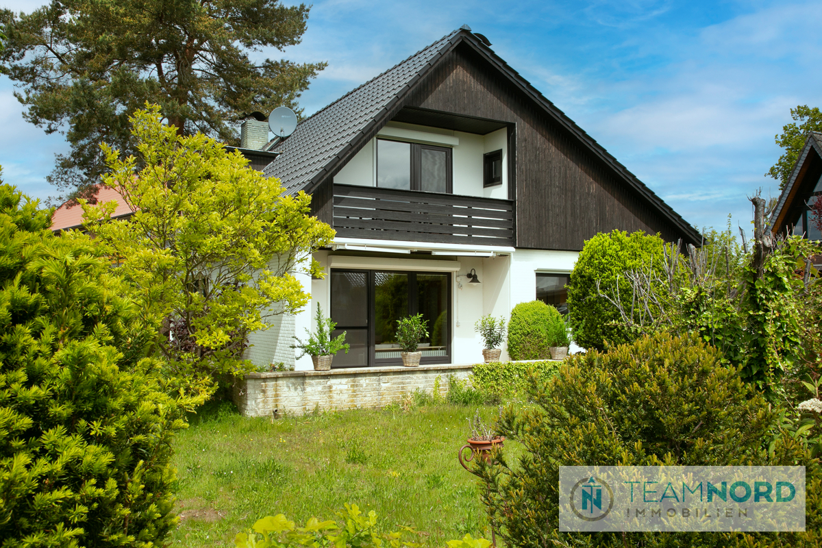 Familienhaus mit Platz, Garten und Möglichkeiten in ruhiger Lage