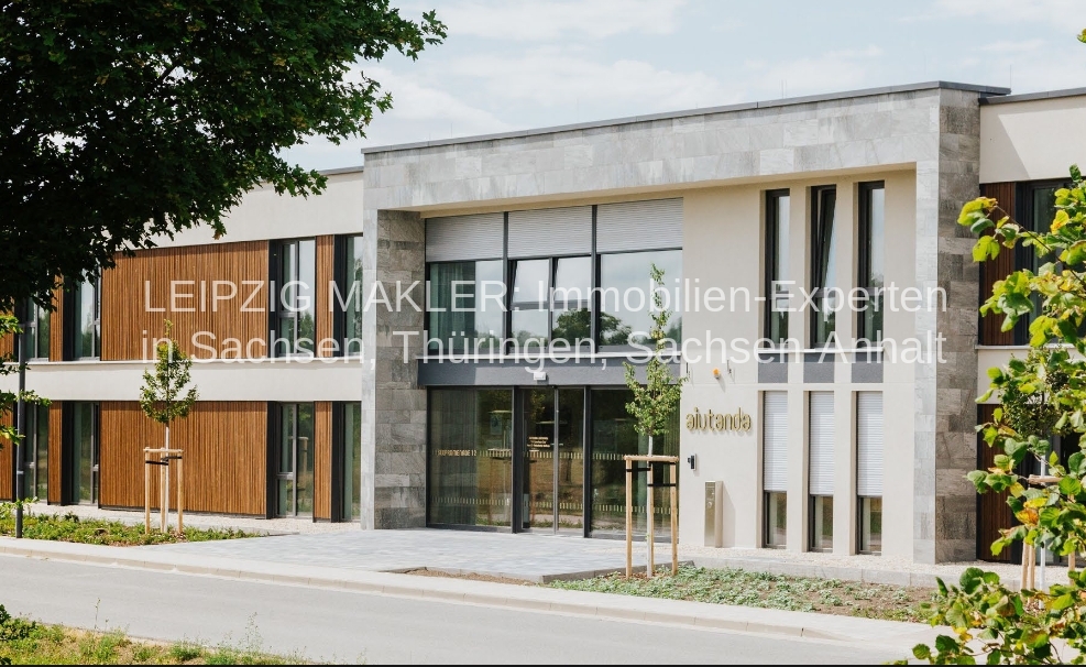 SOFORT EINZIEHEN: Premium Service-Wohnen: Fitnessstudio, Sauna, Swimmingpool, Terrassen, Gastronomie