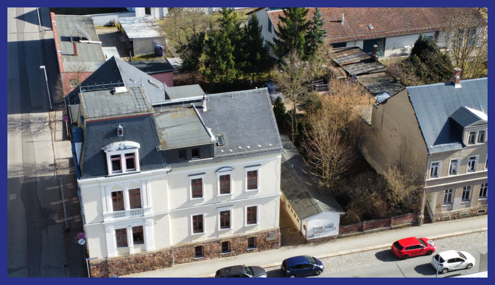 Praxis oder Büro mit darüberliegender Wohnung