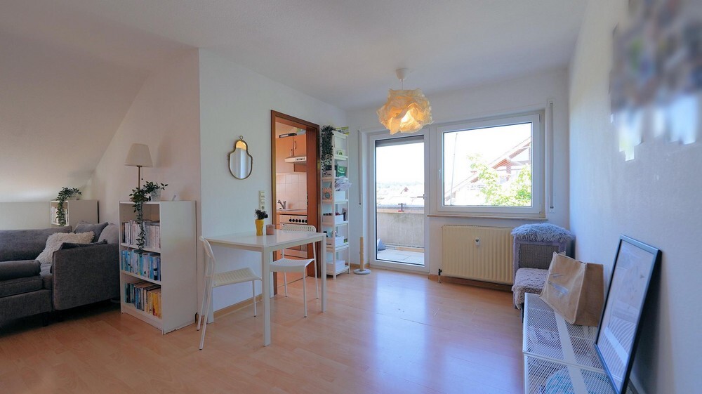 Mit frischen Ideen zum 
Wohntraum – 
2 Zimmer mit Westbalkon 
und schönem Weitblick